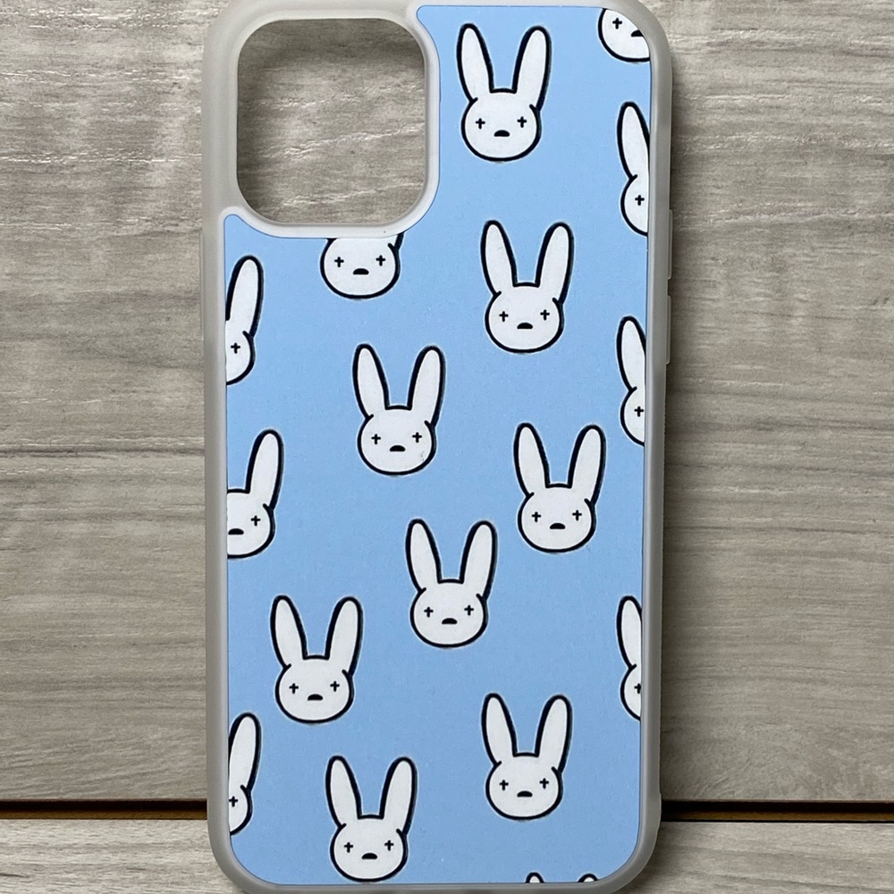 CUSTOM IPHONE CASES